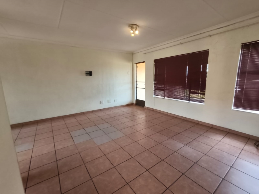 2 Bedroom Property for Sale in Vaalpark Free State